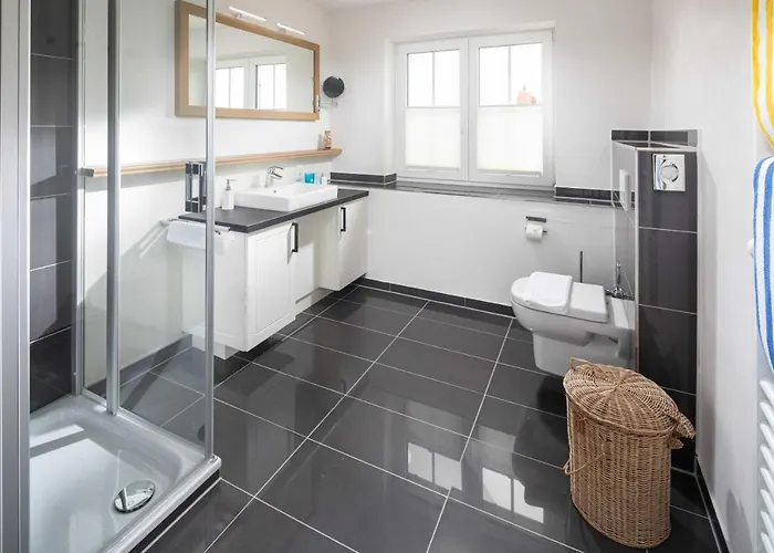 Heimathafen * Йюст